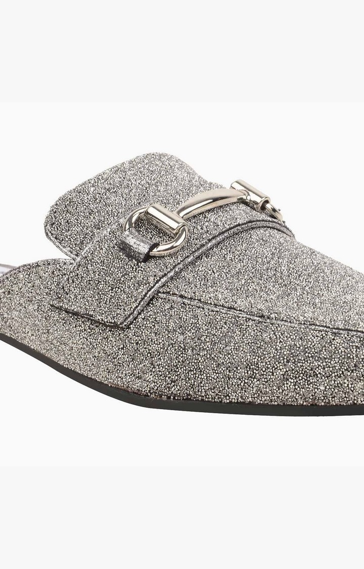Kori-C Silver Closed Flats & Ballerinas