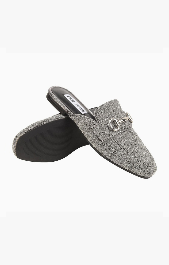 Kori-C Silver Closed Flats & Ballerinas