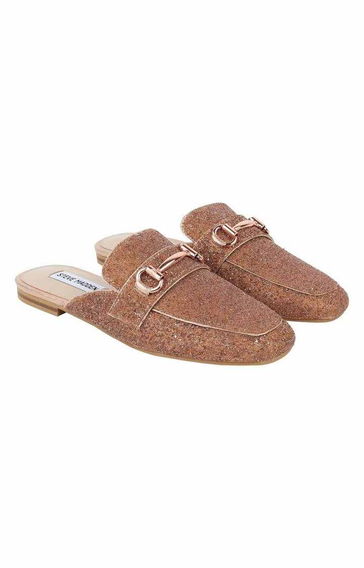 Kori-C Gold Closed Flats & Ballerinas