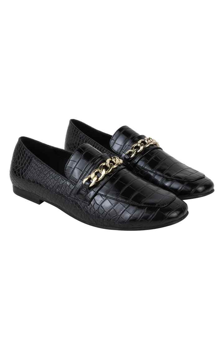 Kooper Black Closed Flats & Ballerinas