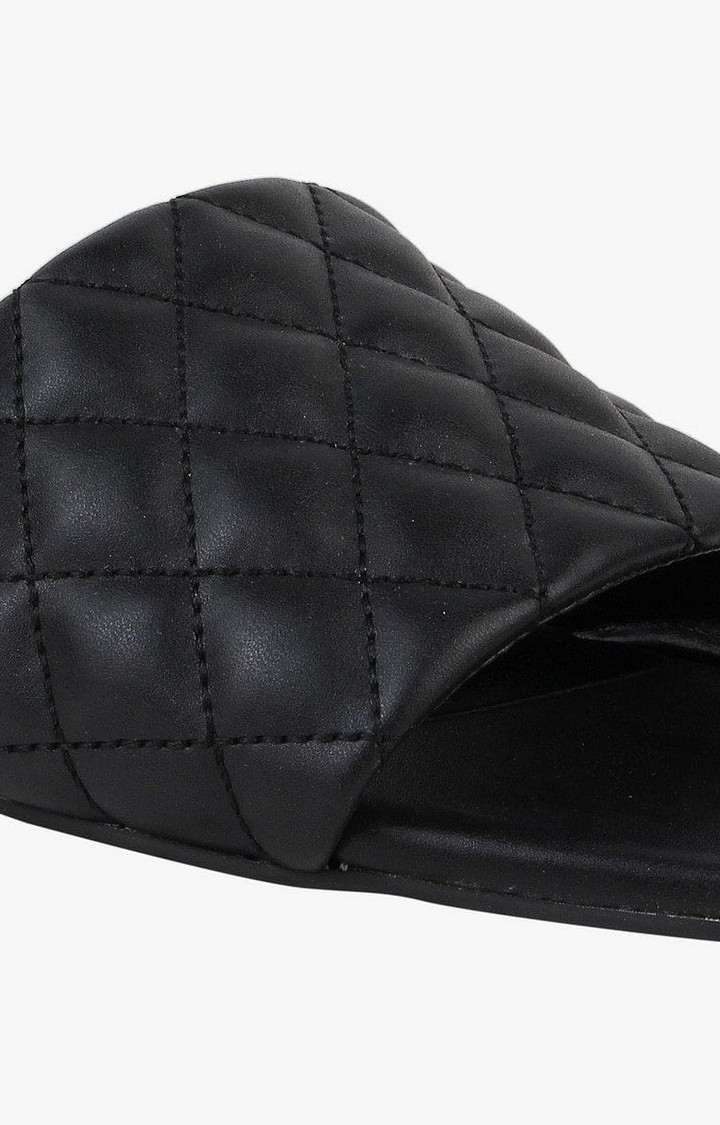 Plush-Q Black Flats