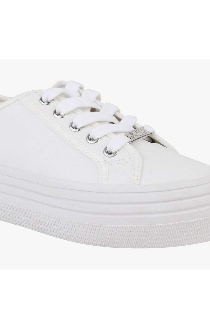 Bobbi30 White Sneakers