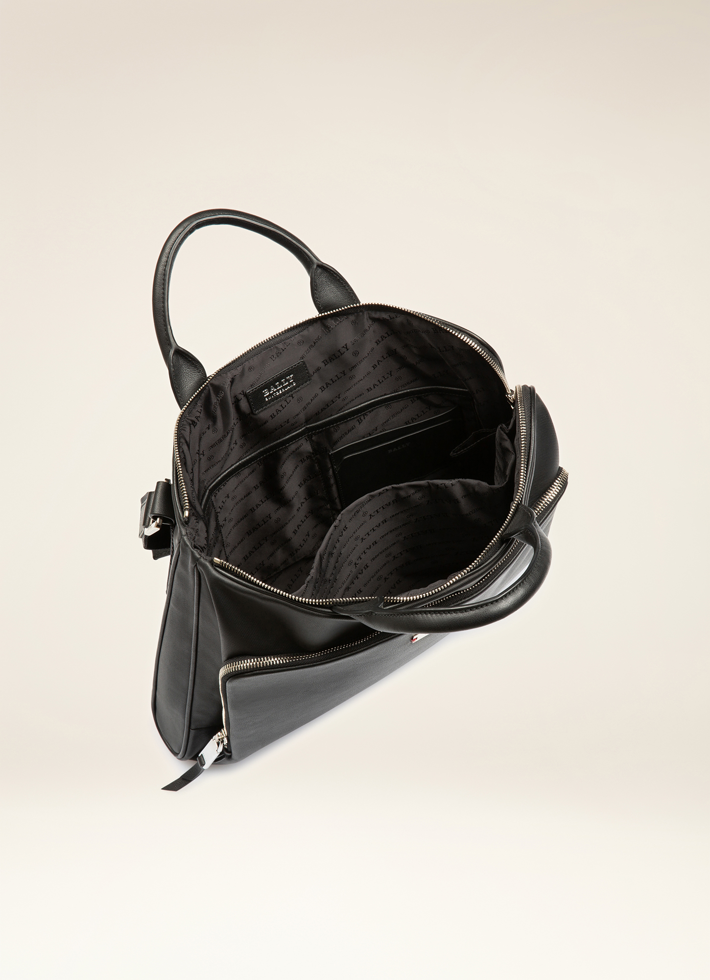 Valdio Canvas & Leather Business Bag In Black