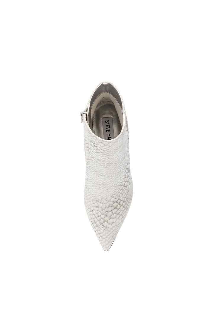 Tarra White Boots