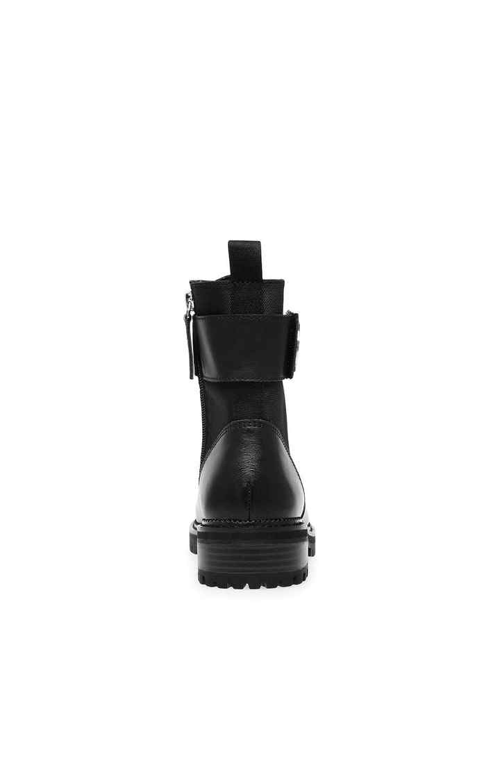 Trackster Black Boots