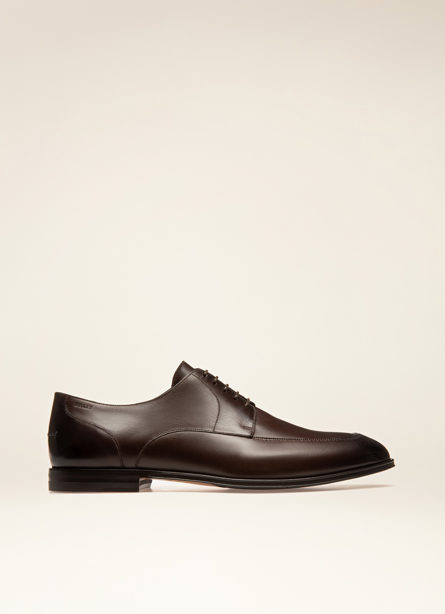 Wedmer Leather Lace-Ups