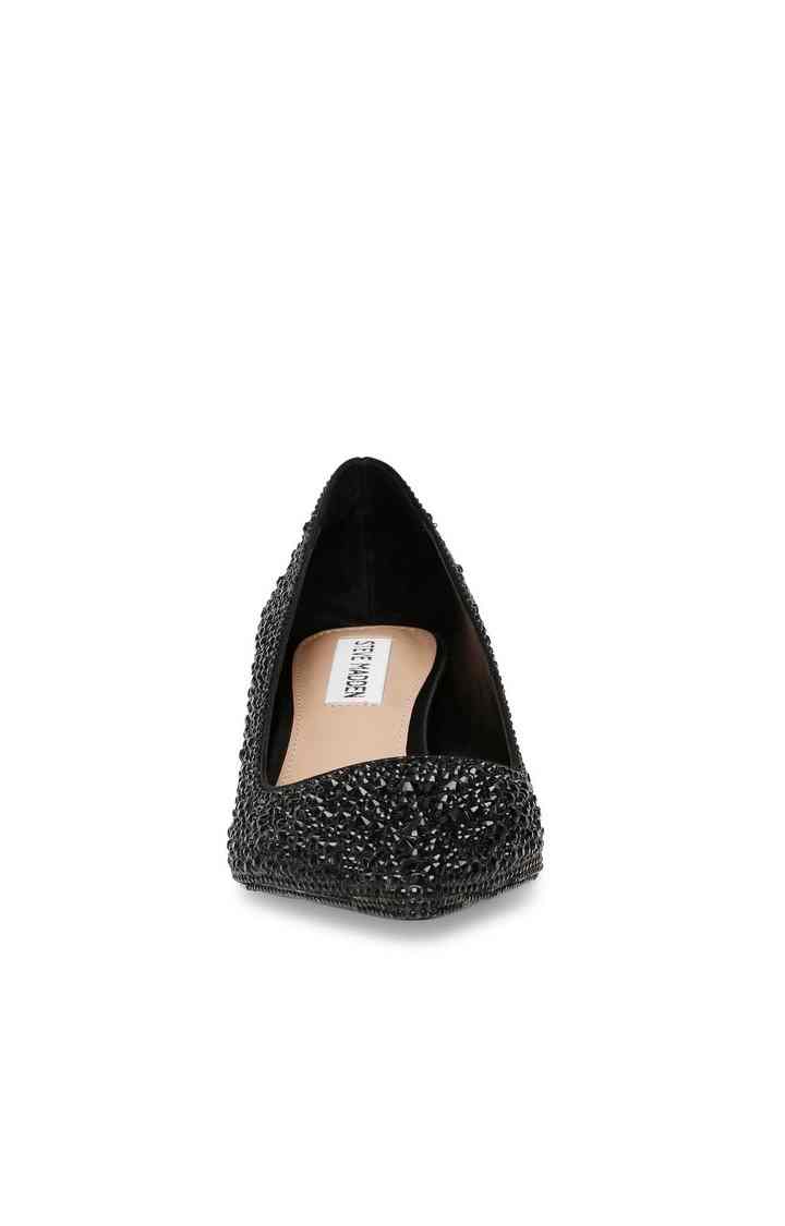 Sabrinah-R Black Pumps