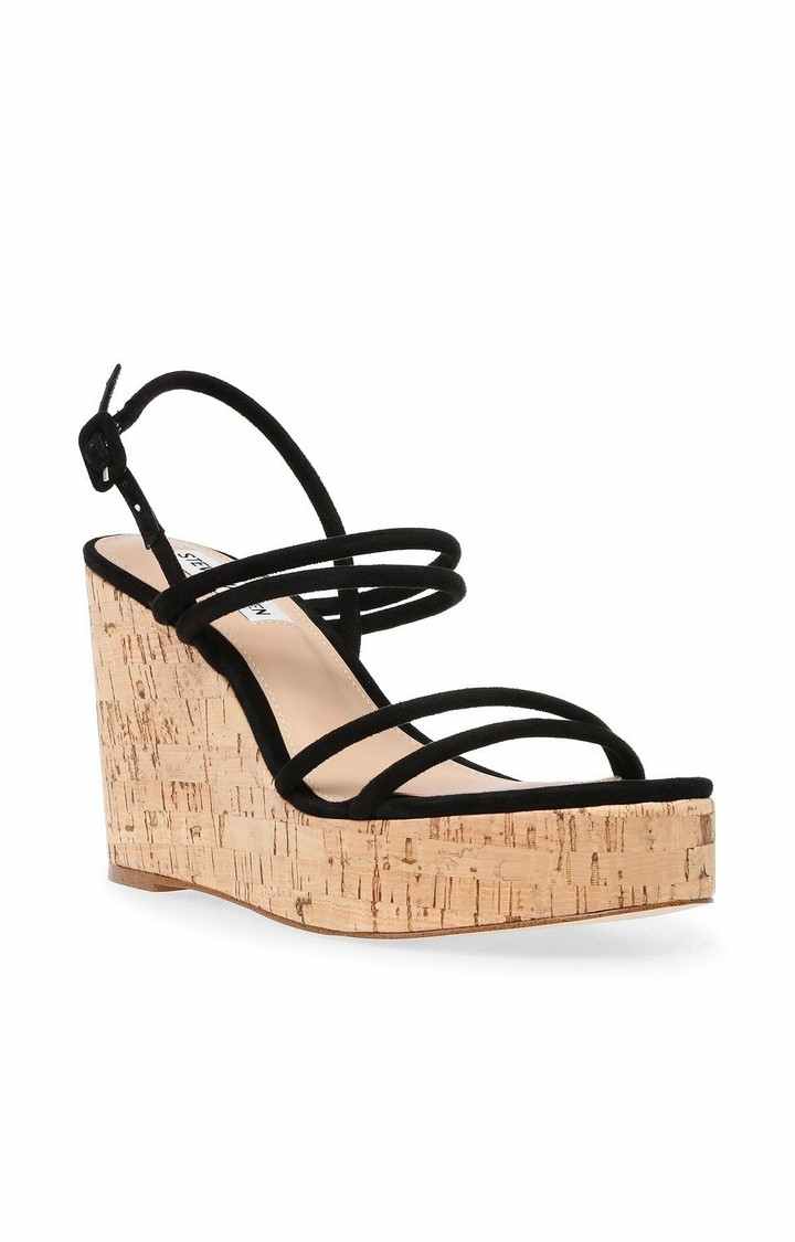 Briza Black Wedges