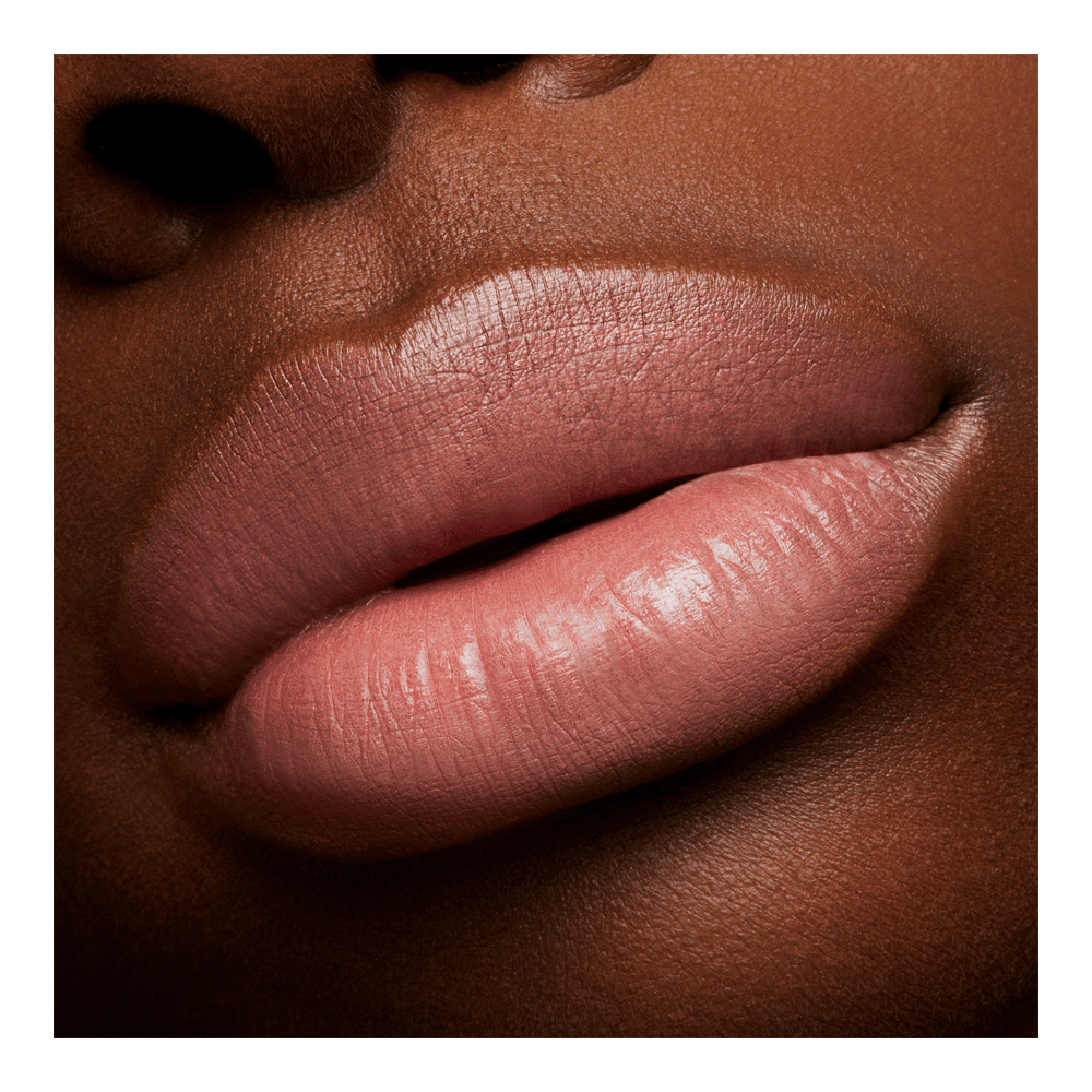 Love Me Lipstick • Très Blasé
