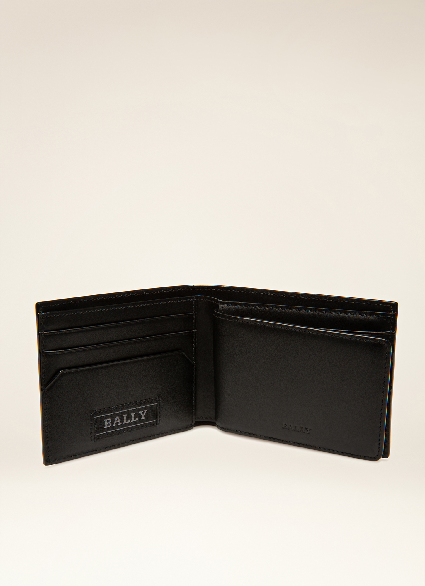 Bydan Leather Wallet In Black