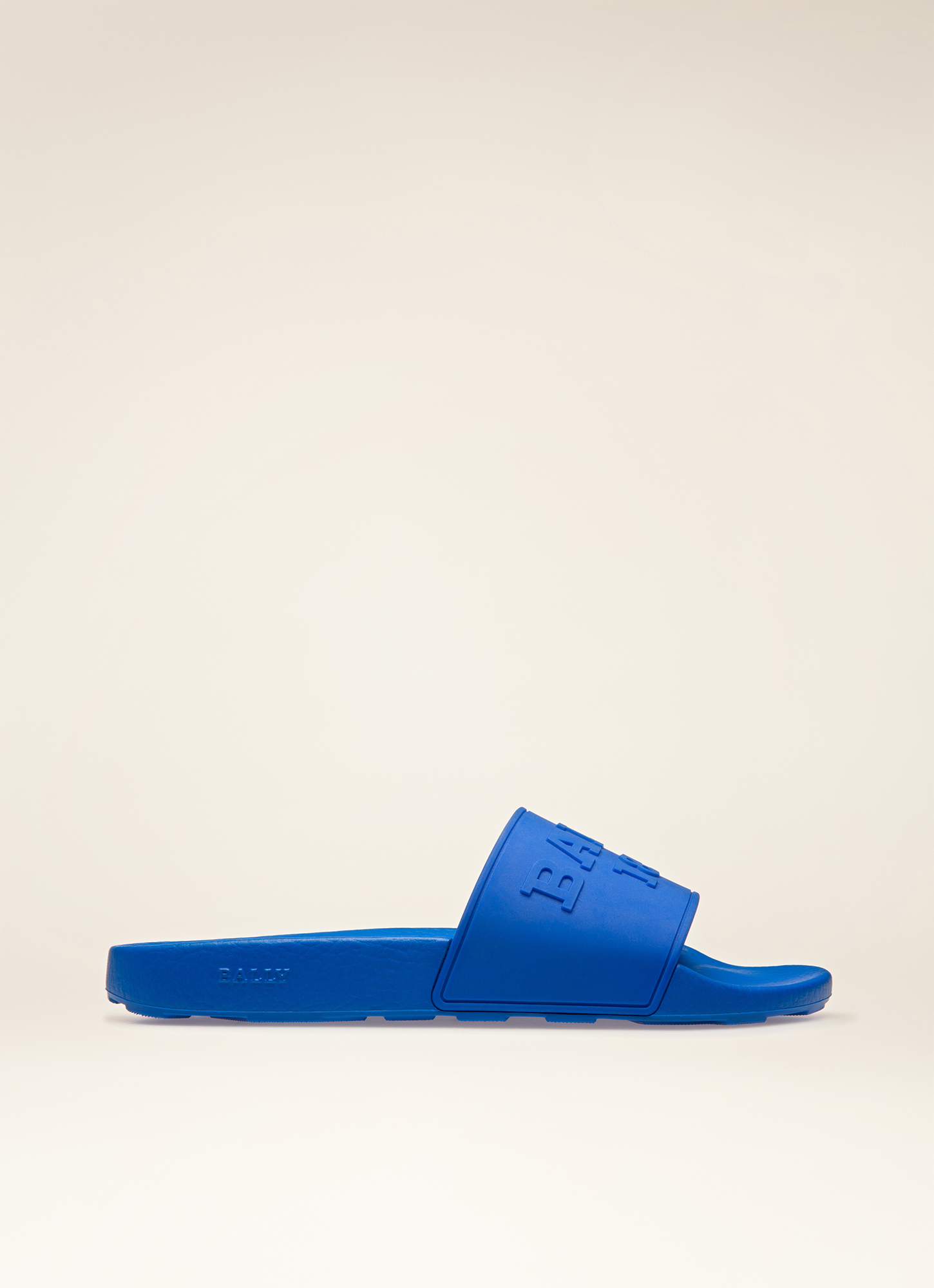 Slaim Sandals