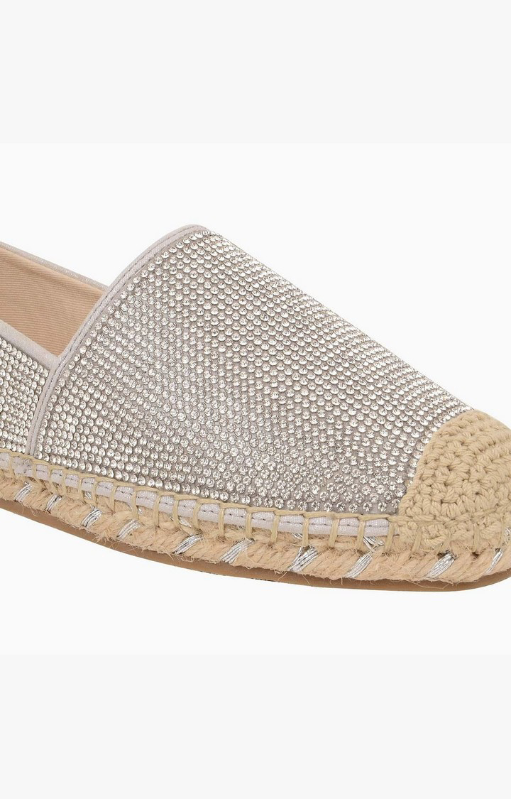 Edyte-R Multi Closed Flats & Ballerinas