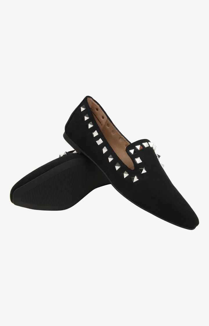 Nina-S Black Closed Flats & Ballerinas