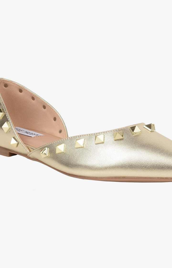 Firenze Gold Closed Flats & Ballerinas