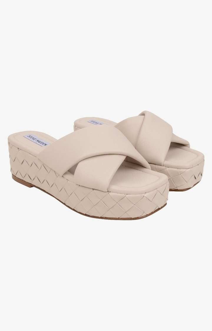 Raivyn Natural Wedges