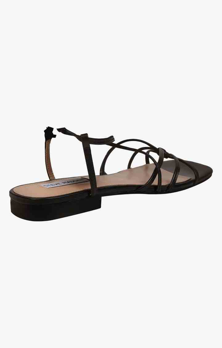 Taps Black Flats