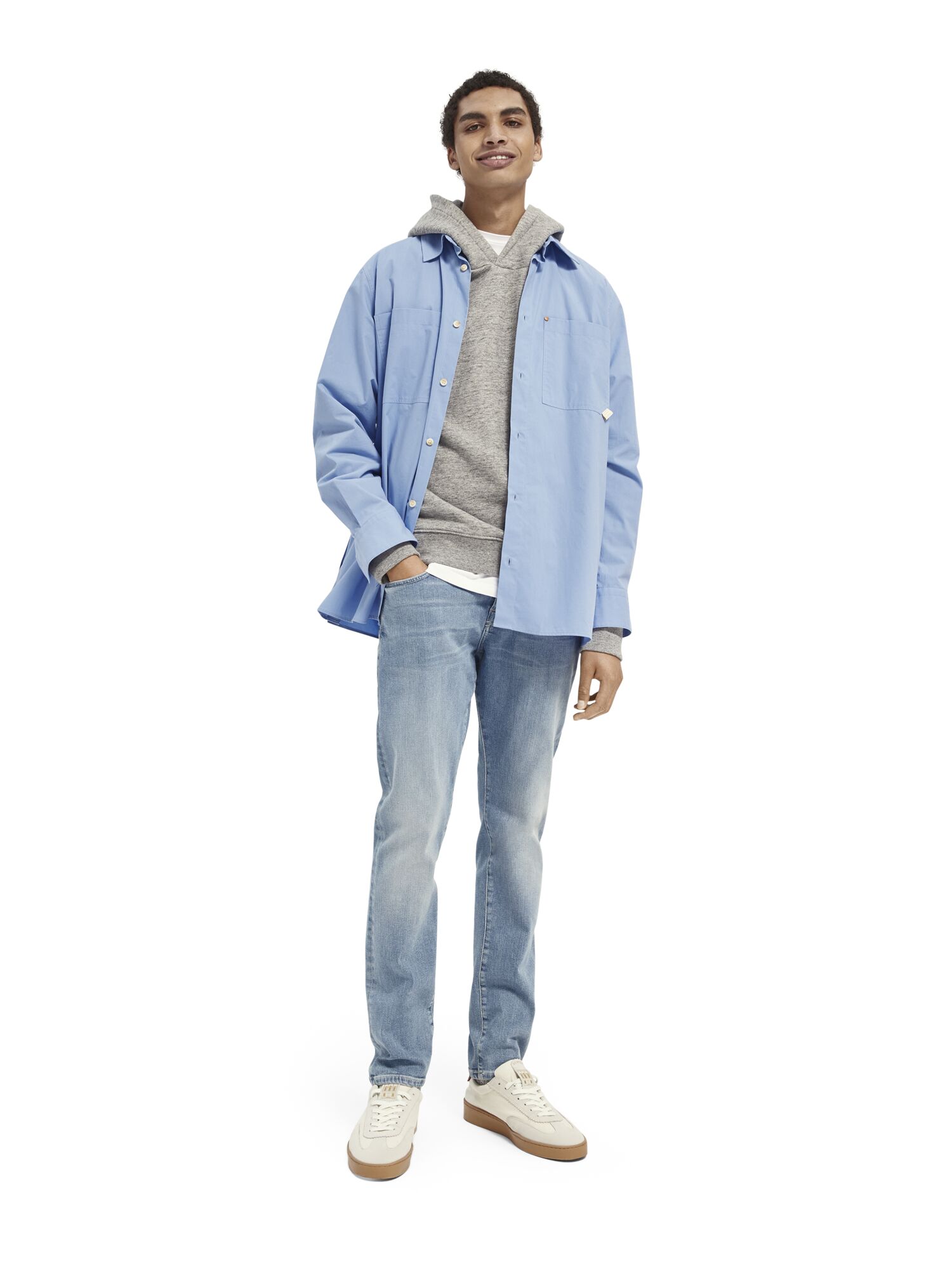 https://cdn.fynd.com/v2/falling-surf-7c8bb8/fyprod/wrkr/products/pictures/item/free/original/000000410287308004/rKmVsMuZC-410287308_4155_9.jpg