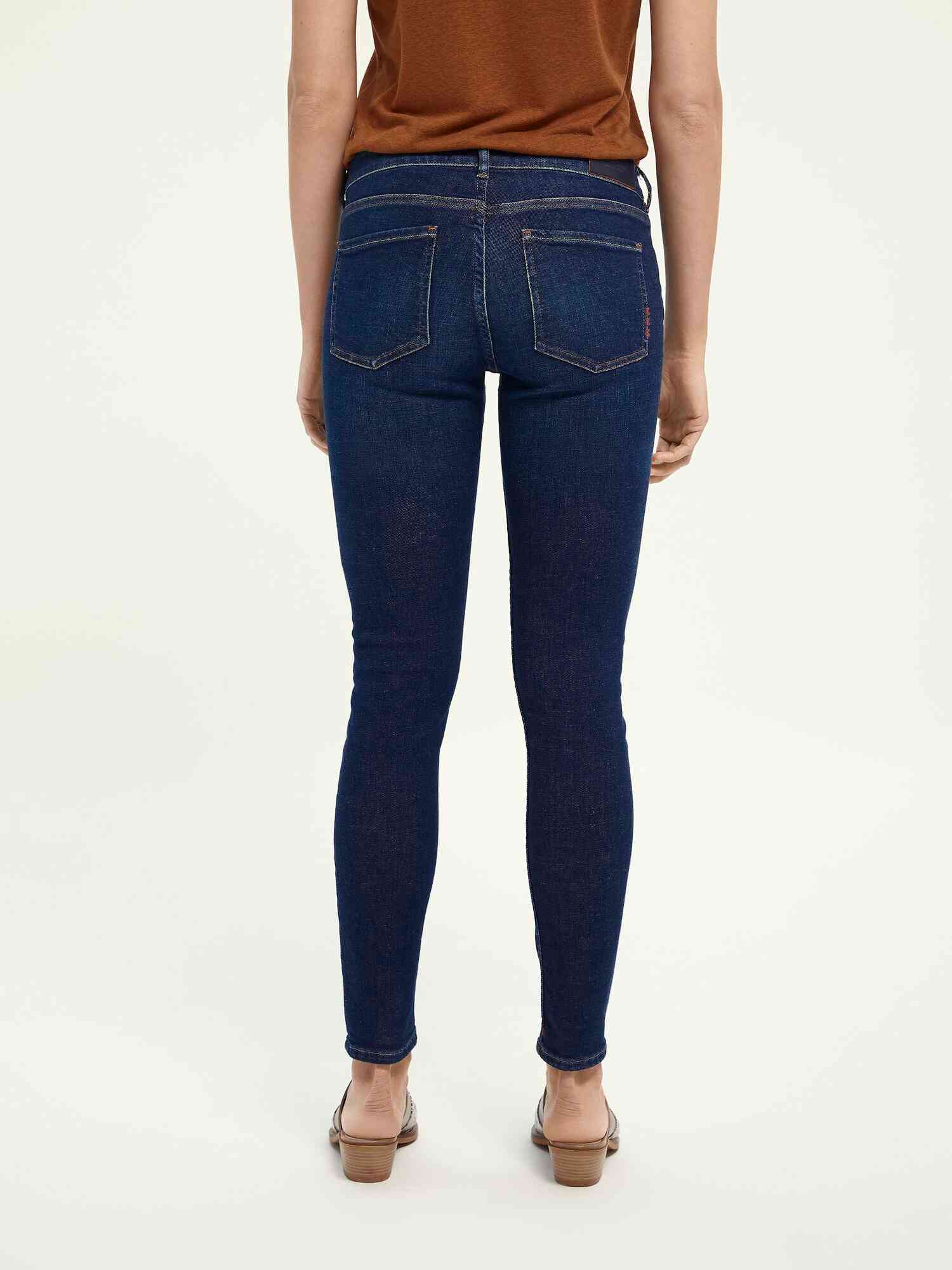 La Bohemienne - Blauw Chapter - containing organic cotton