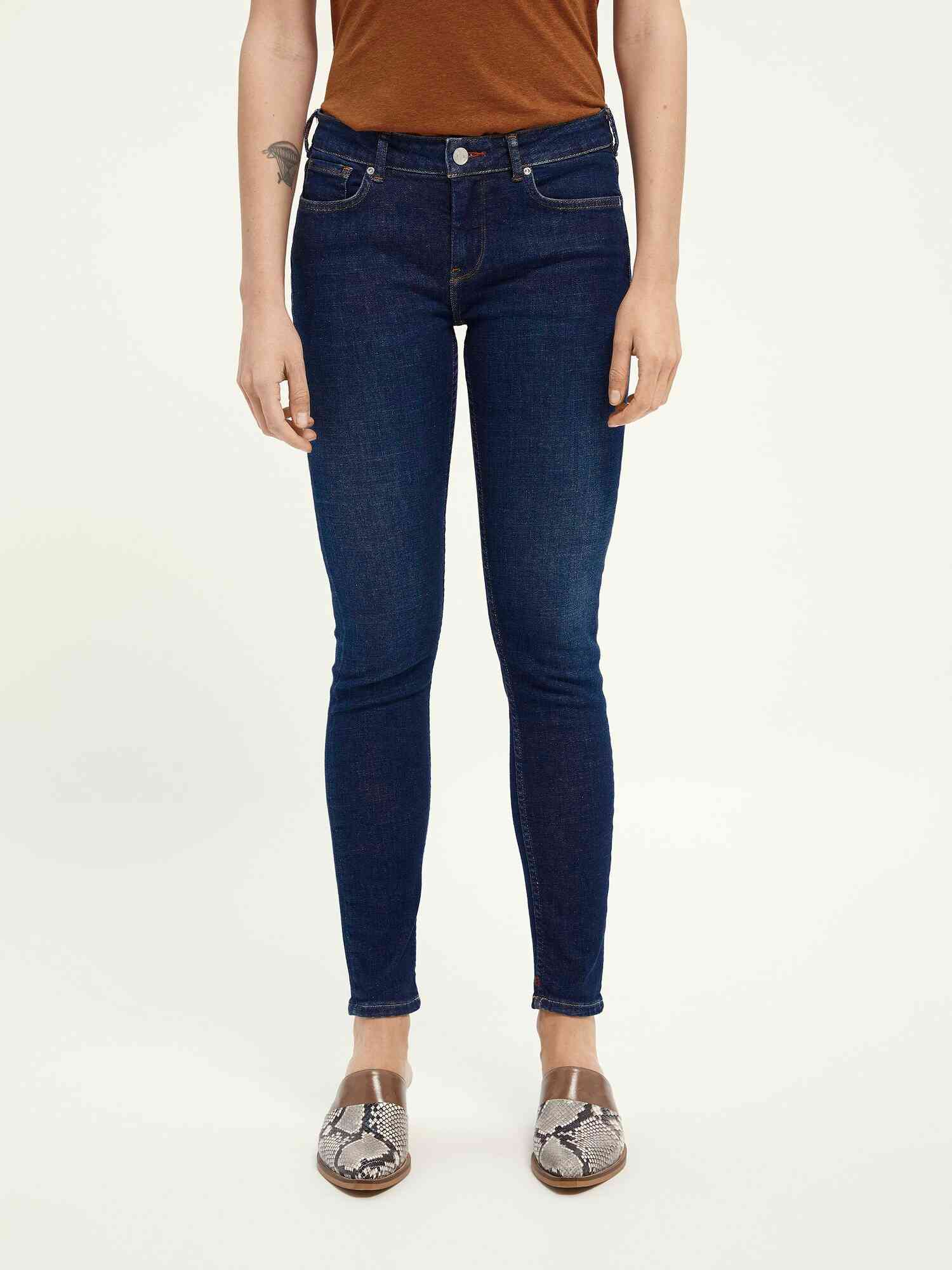 La Bohemienne - Blauw Chapter - containing organic cotton