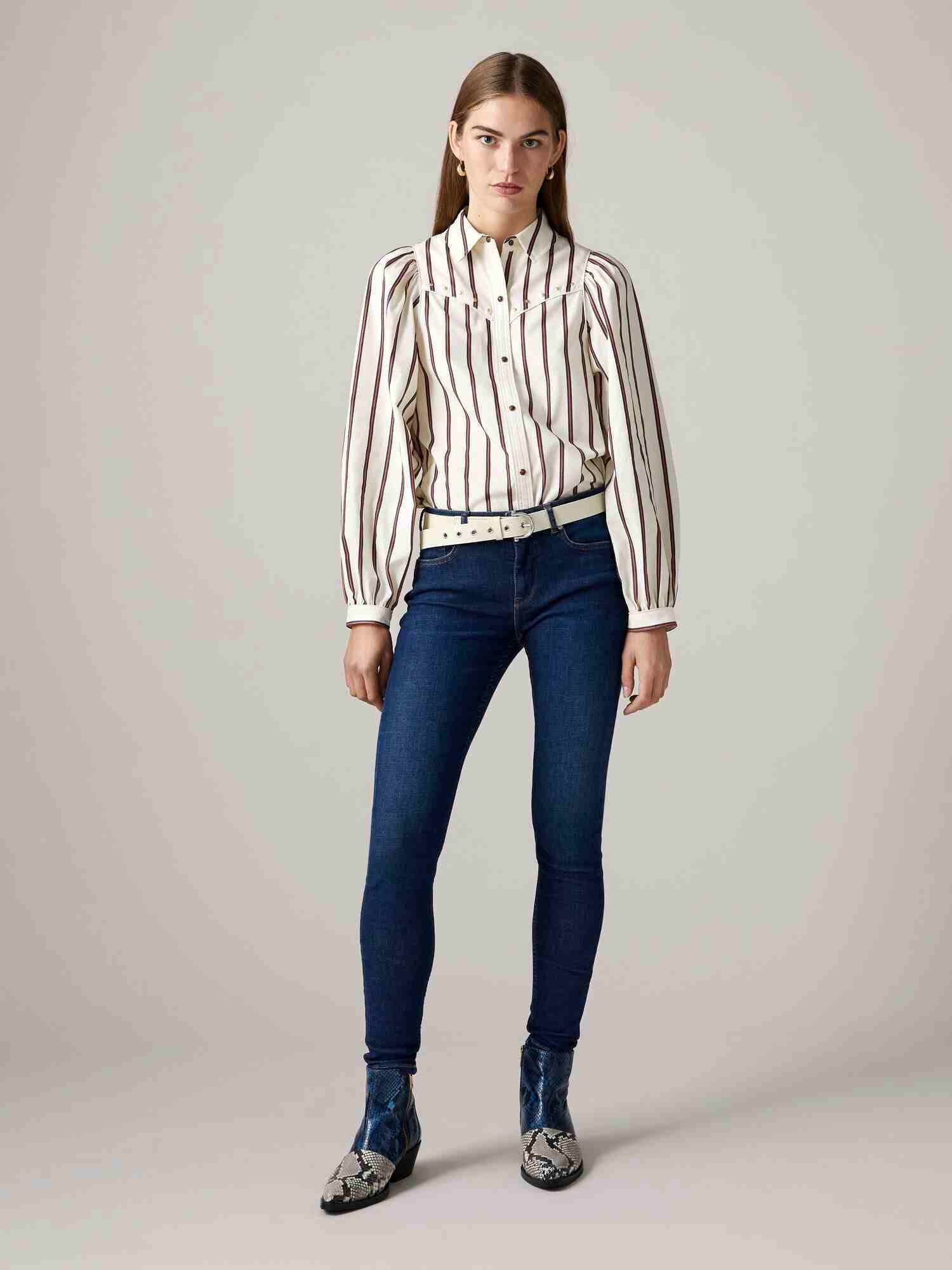 La Bohemienne - Blauw Chapter - containing organic cotton