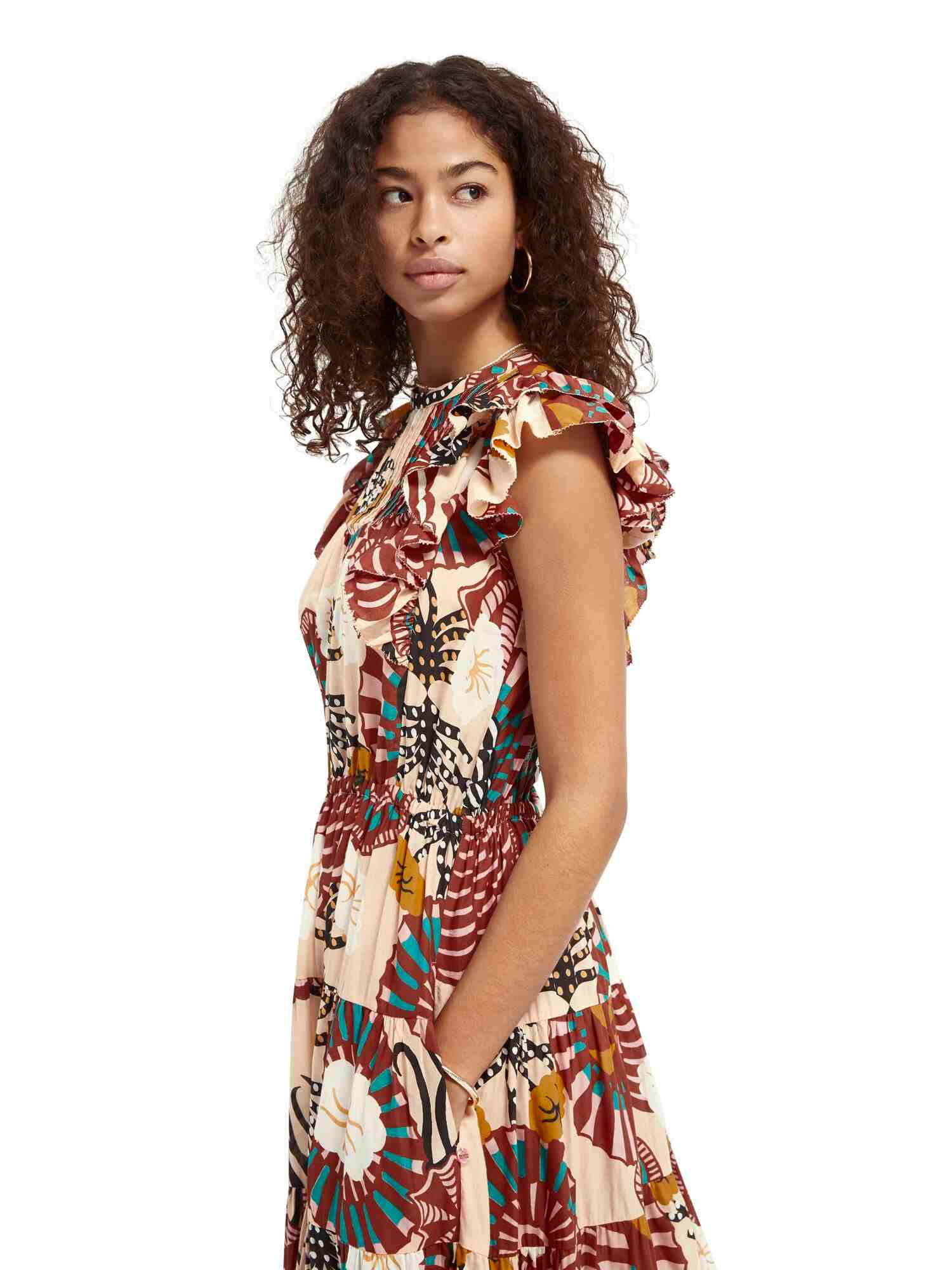 https://cdn.fynd.com/v2/falling-surf-7c8bb8/fyprod/wrkr/products/pictures/item/free/original/000000410287428004/QVkksdpJS-410287428_0217_8.jpg