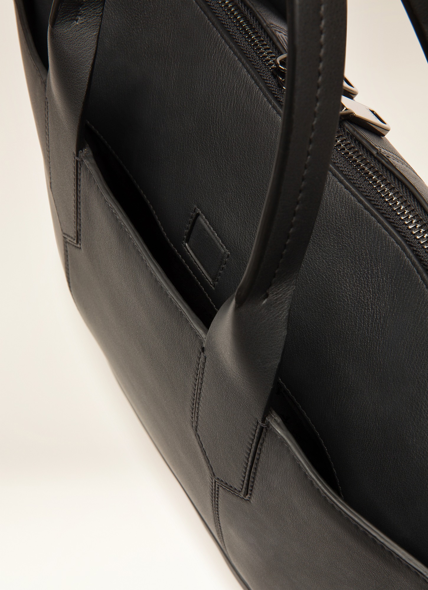 Selterr Leather Business Bag