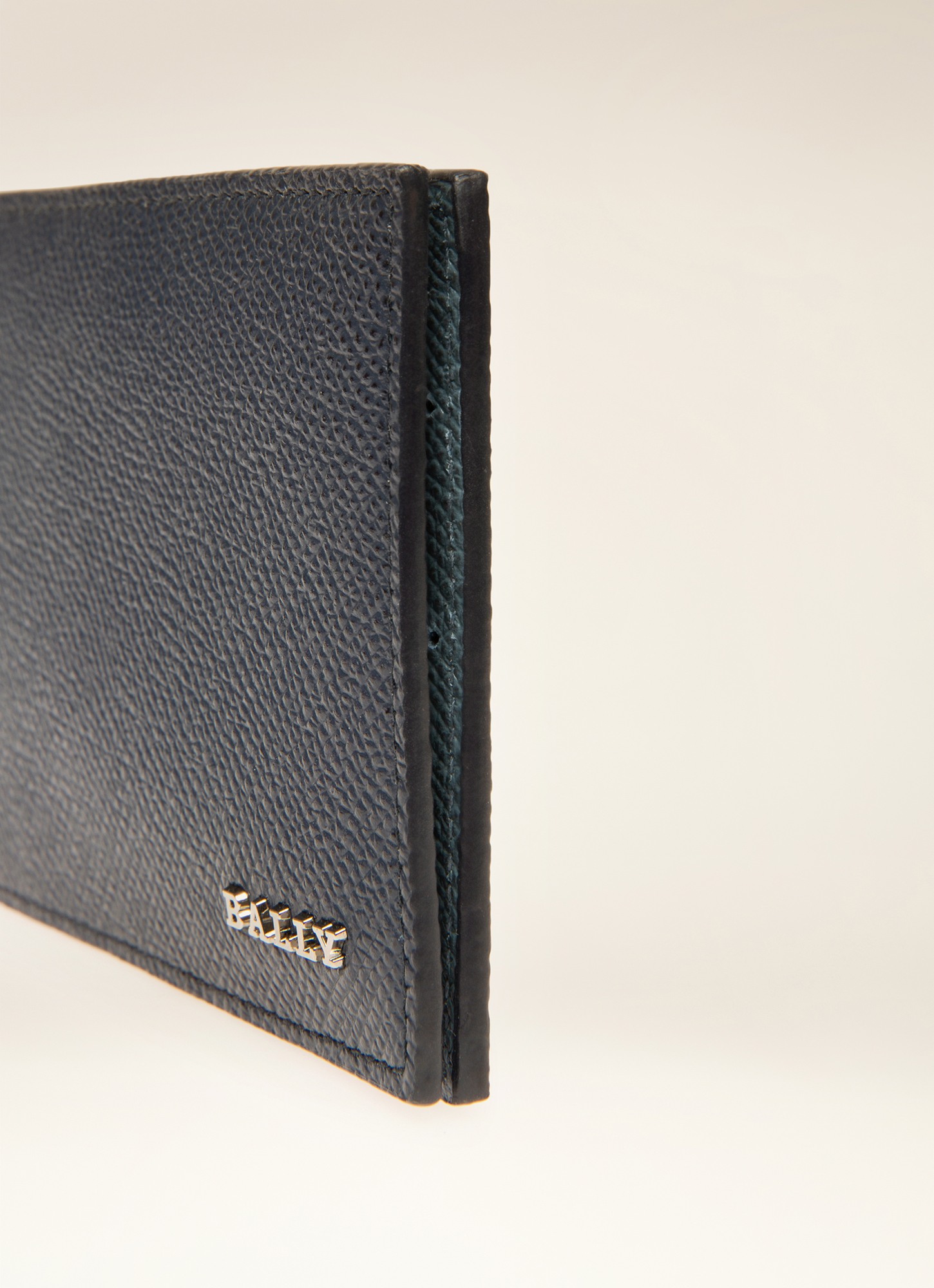 Bervin Leather Wallet