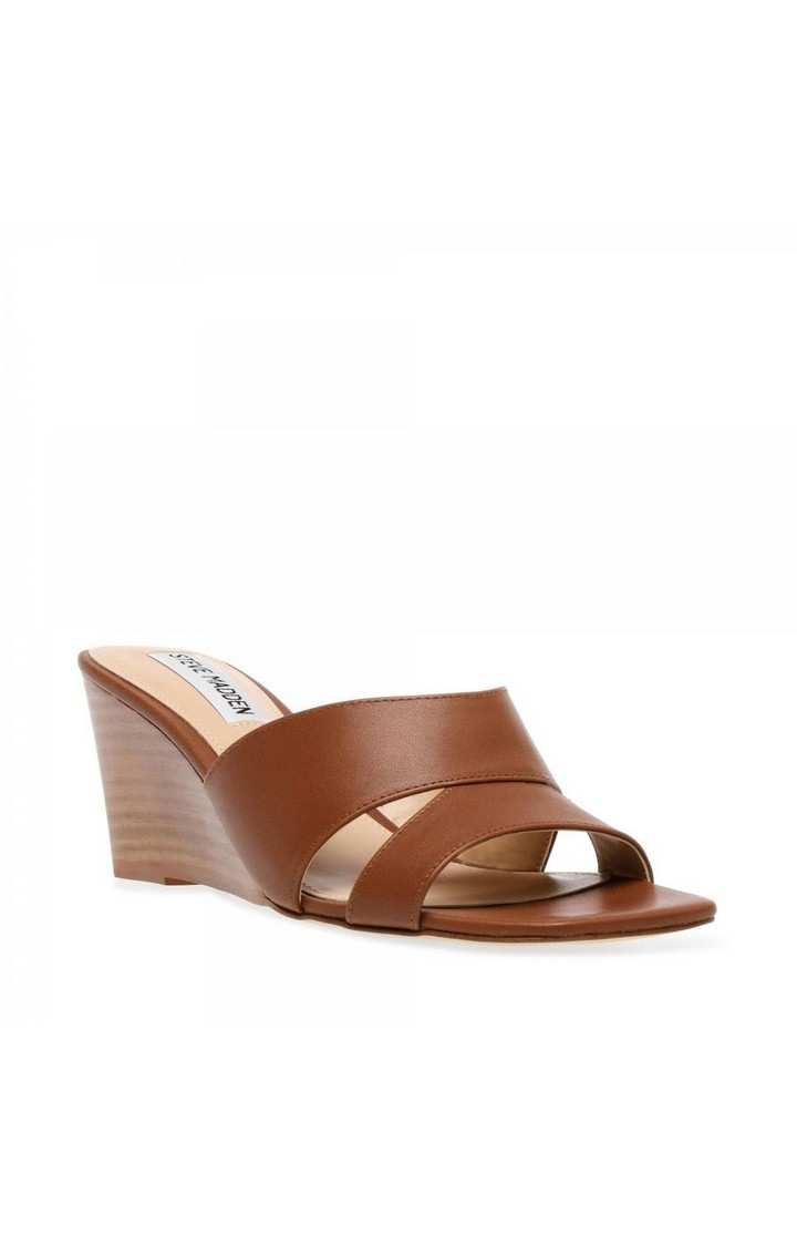 Elessia Brown Wedges
