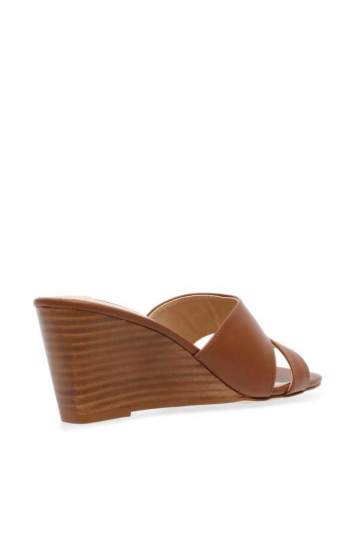 Elessia Brown Wedges