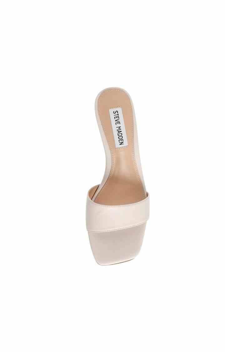 Redah Beige Wedges