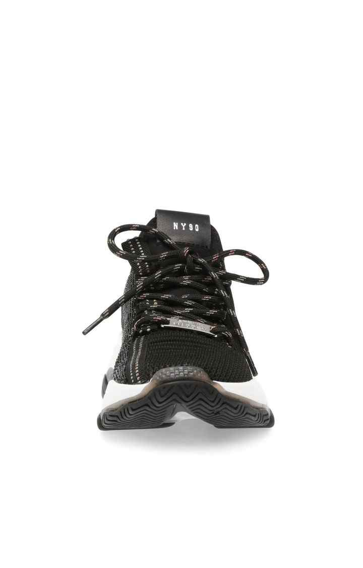 Maxilla-R Black Sneakers