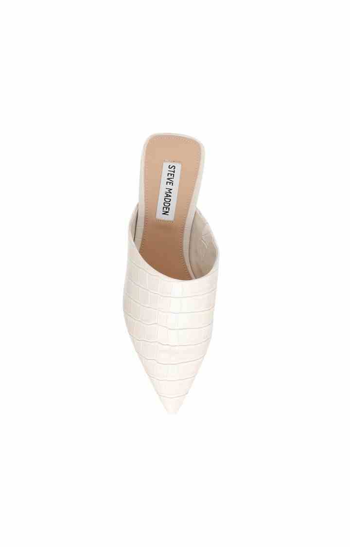 Tiff Beige Closed Flats & Ballerinas