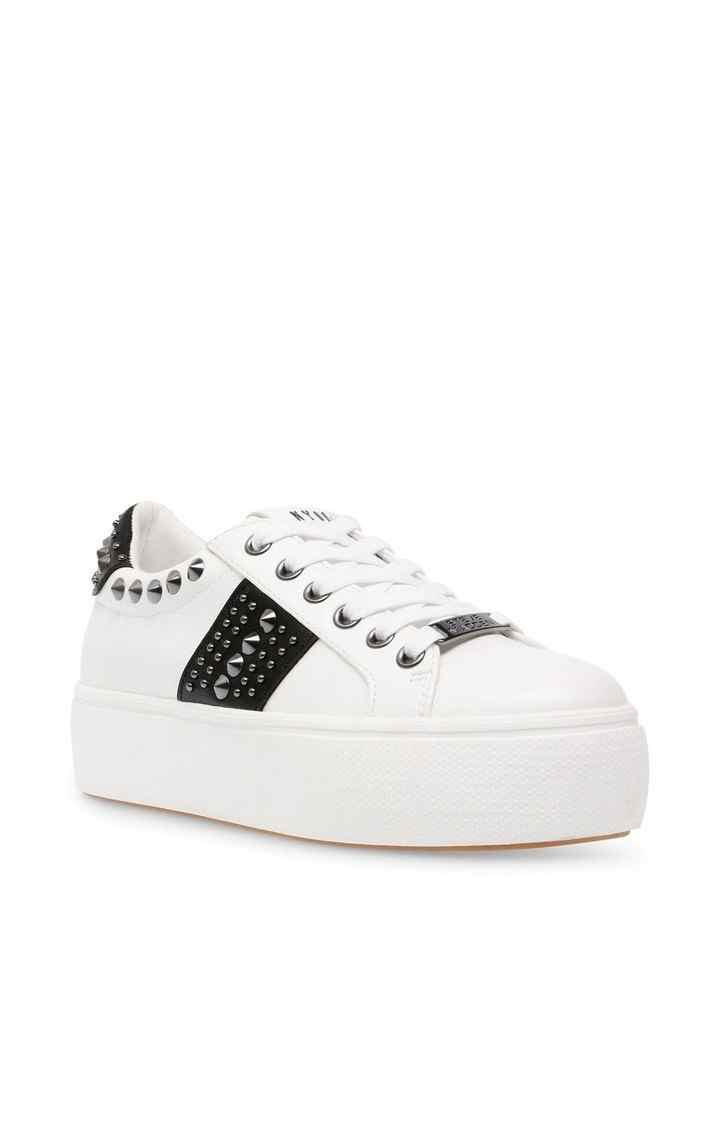 Endeavor Black Sneakers