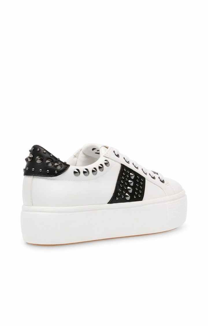 Endeavor Black Sneakers