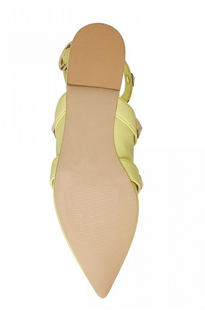 Florencia Yellow Closed Flats & Ballerinas