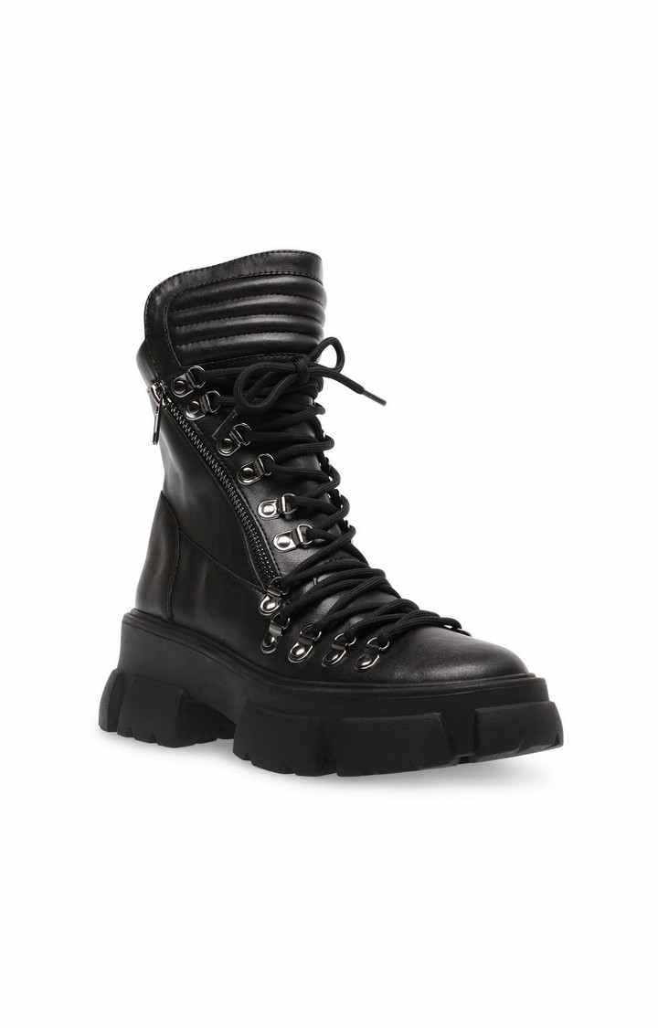 Trailblazer Black Boots