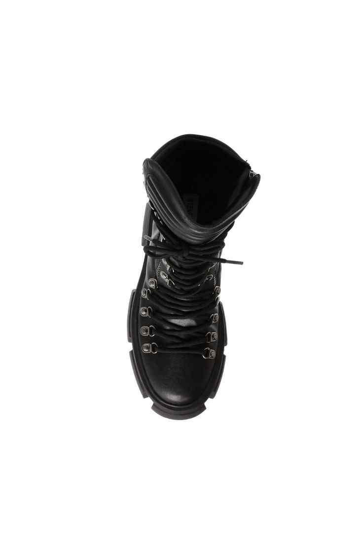 Trailblazer Black Boots