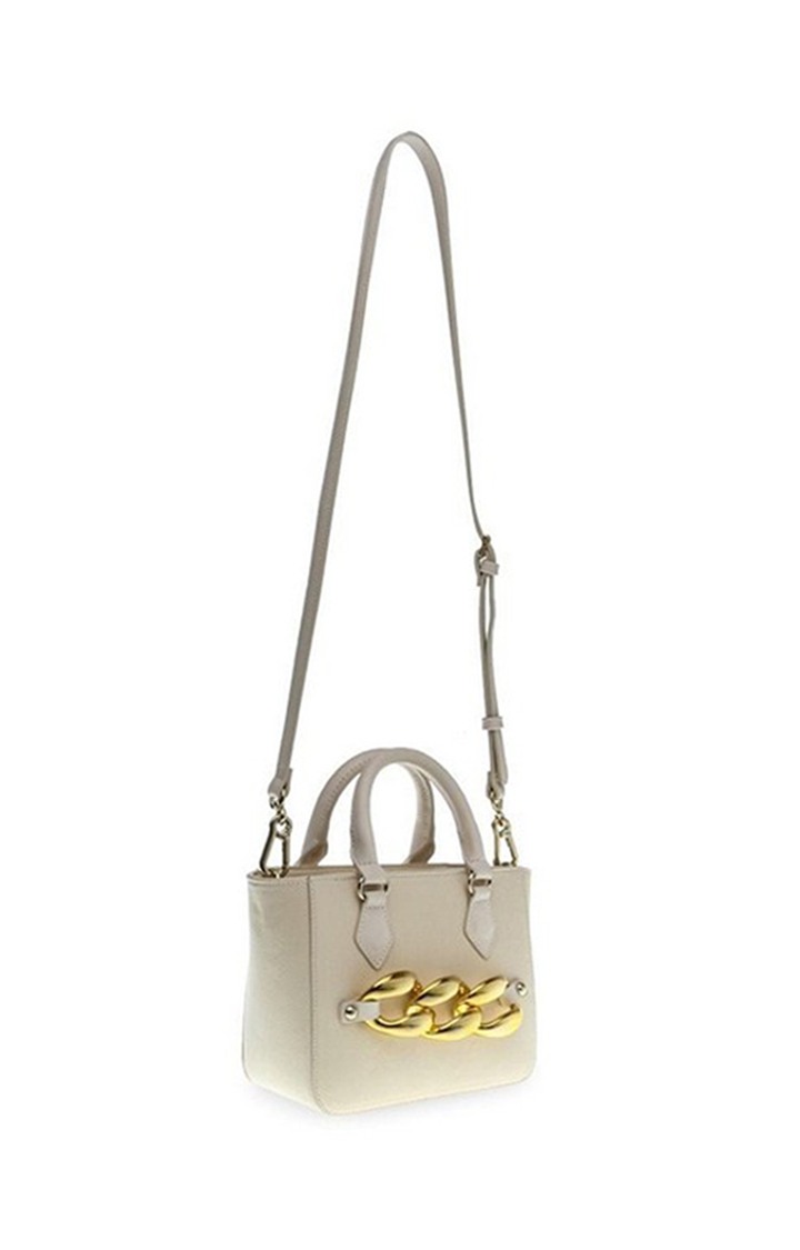 Bchainz White Handbags