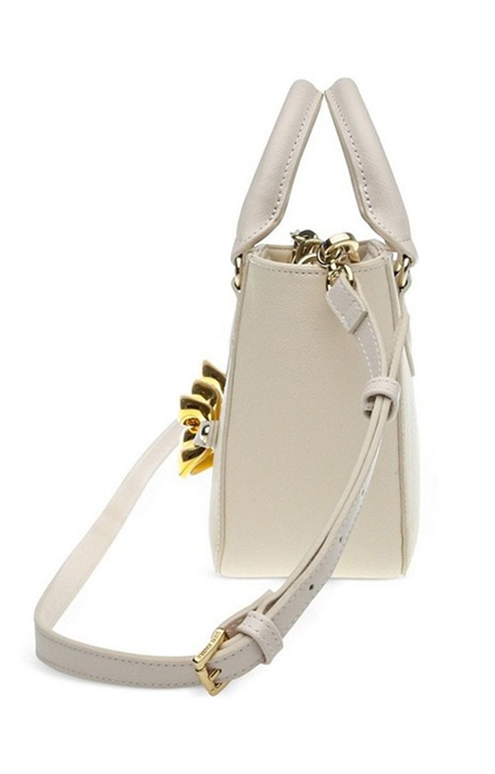 Bchainz White Handbags