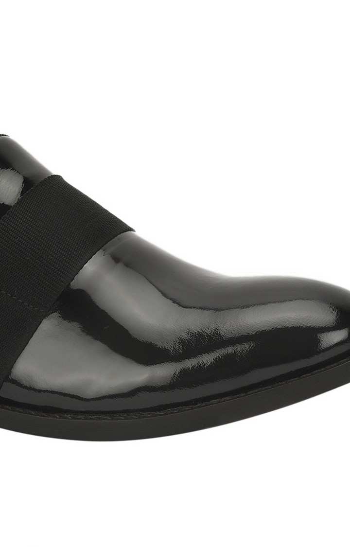Sm-1192 Black Tie-Ups & Dress Loafers