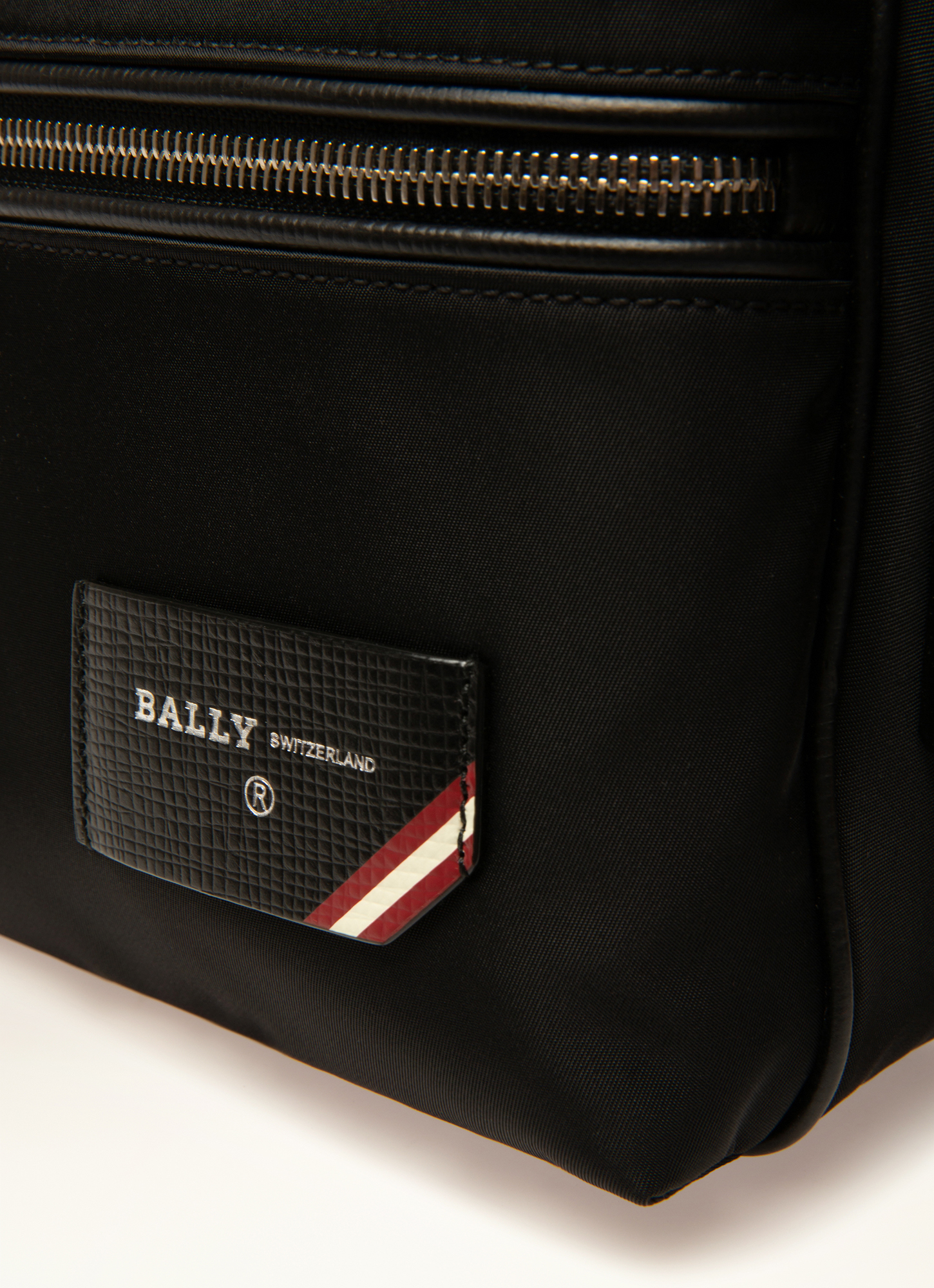 Explore Crossbody Bag In Black Leather And Nylon