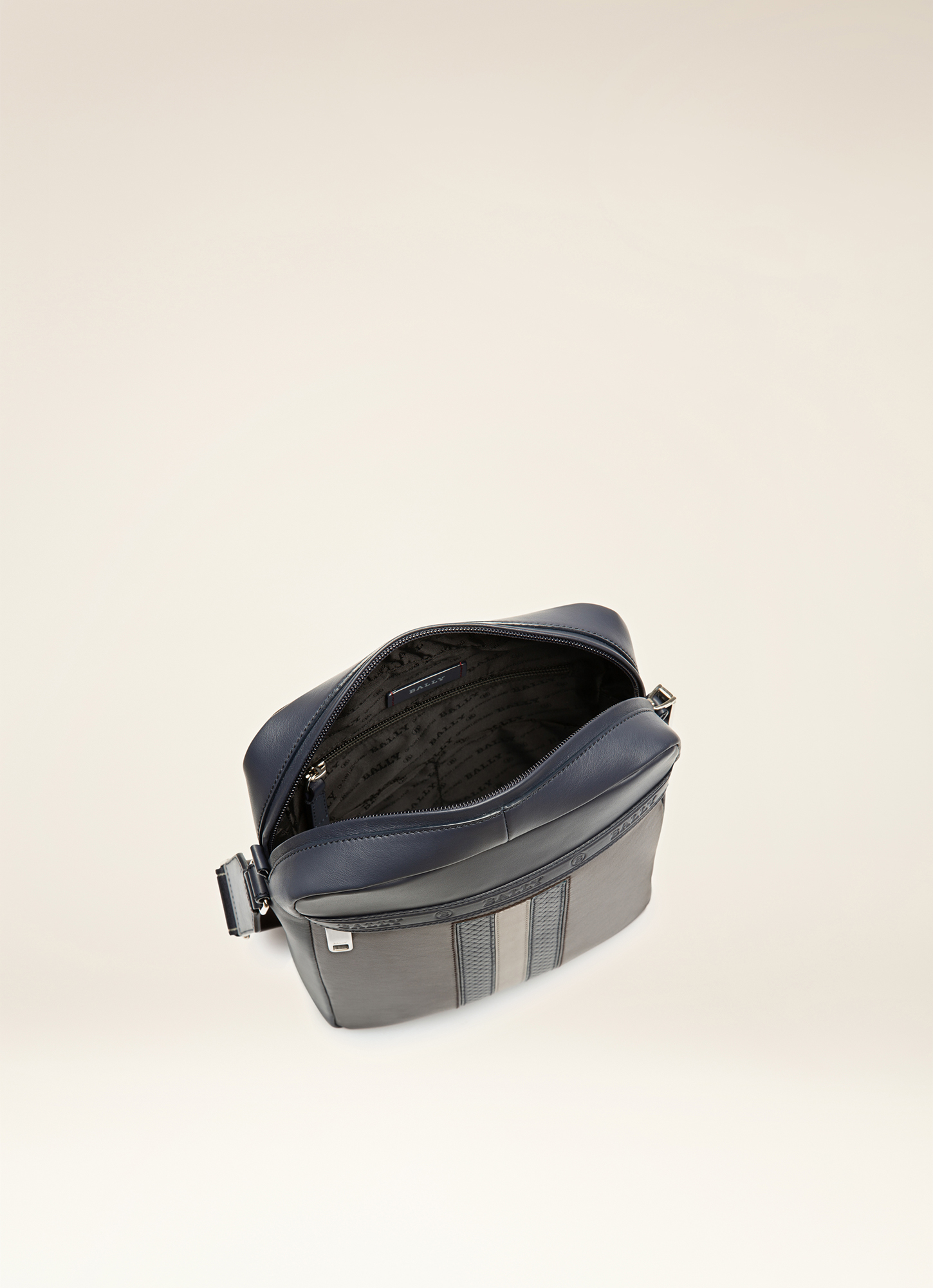Holm Cross Body Bag