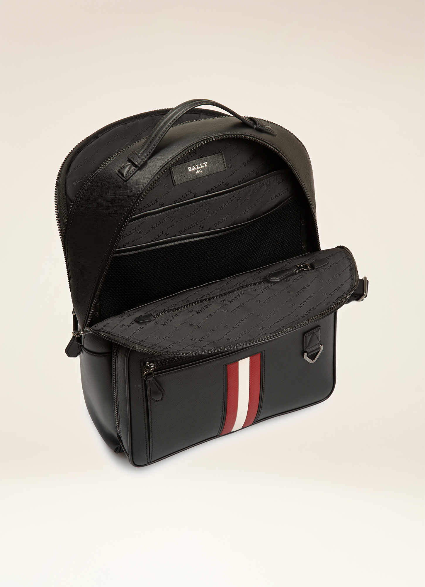 Mavrick Recycled Leather Backpack In Black