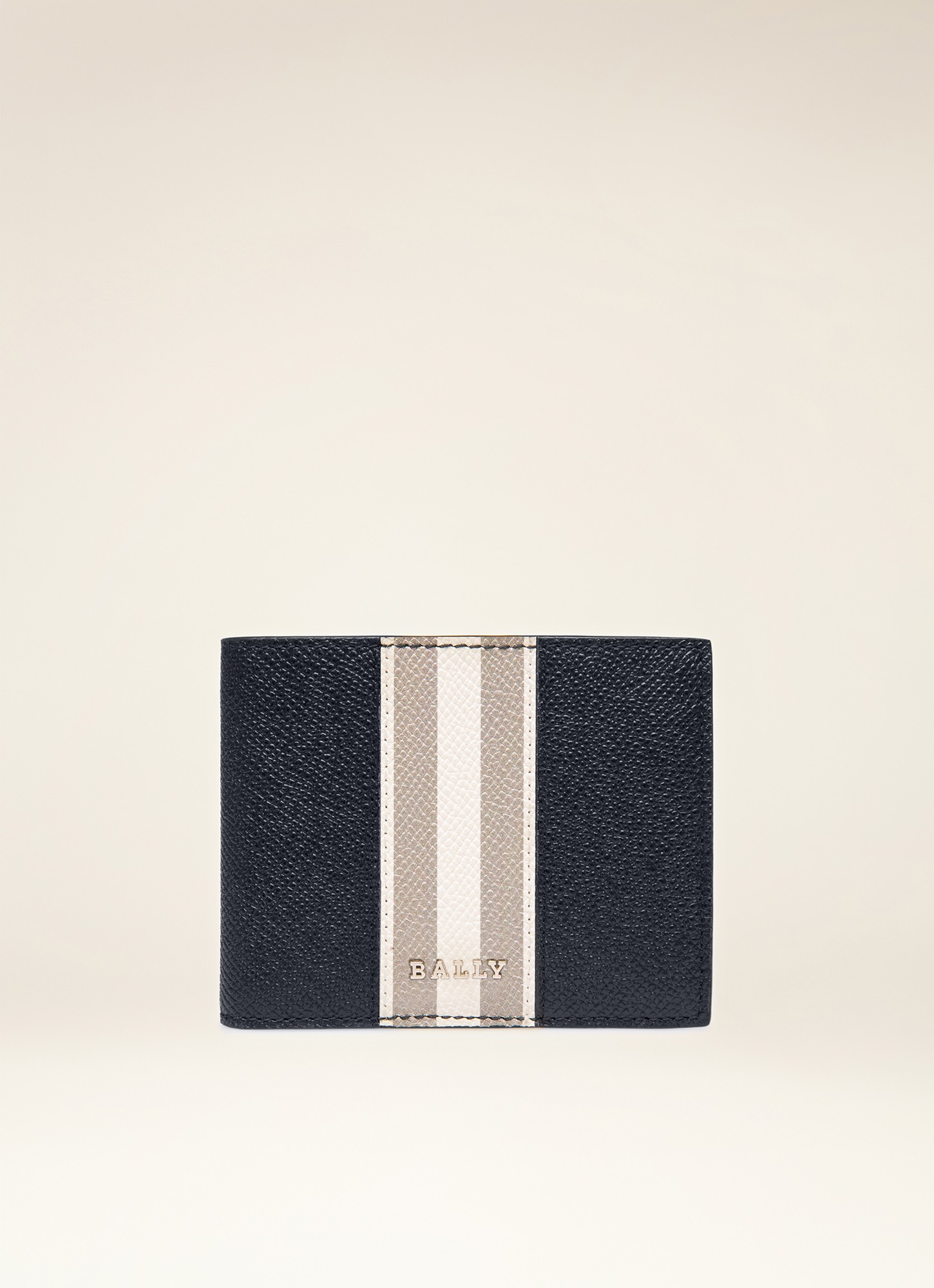 Bevye Black Leather Wallet