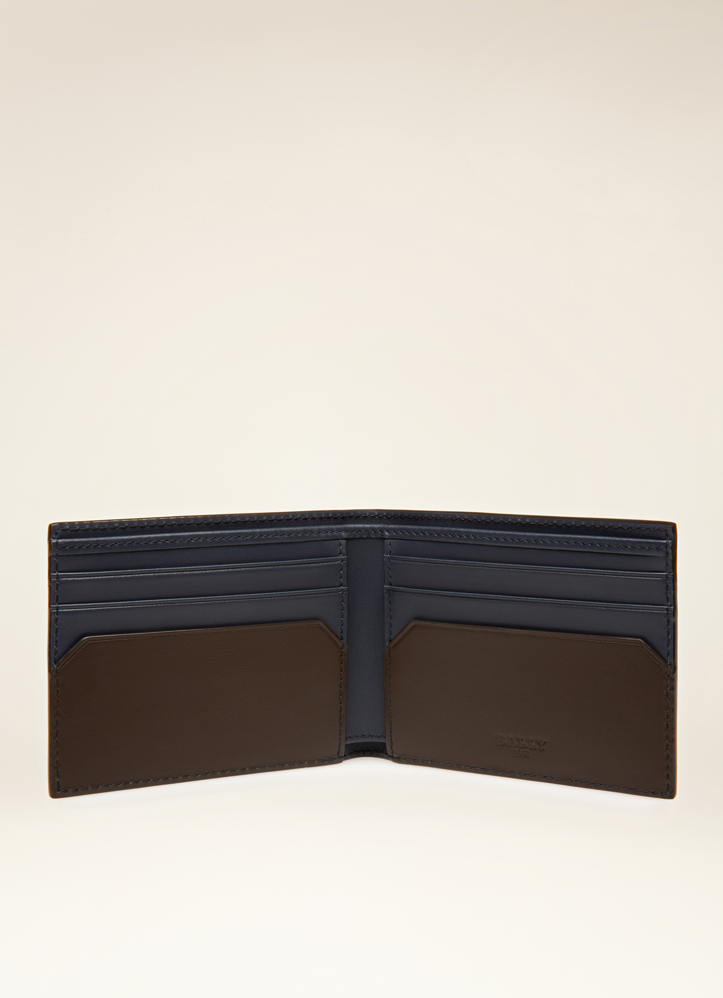 Bevye Brown Leather Wallet
