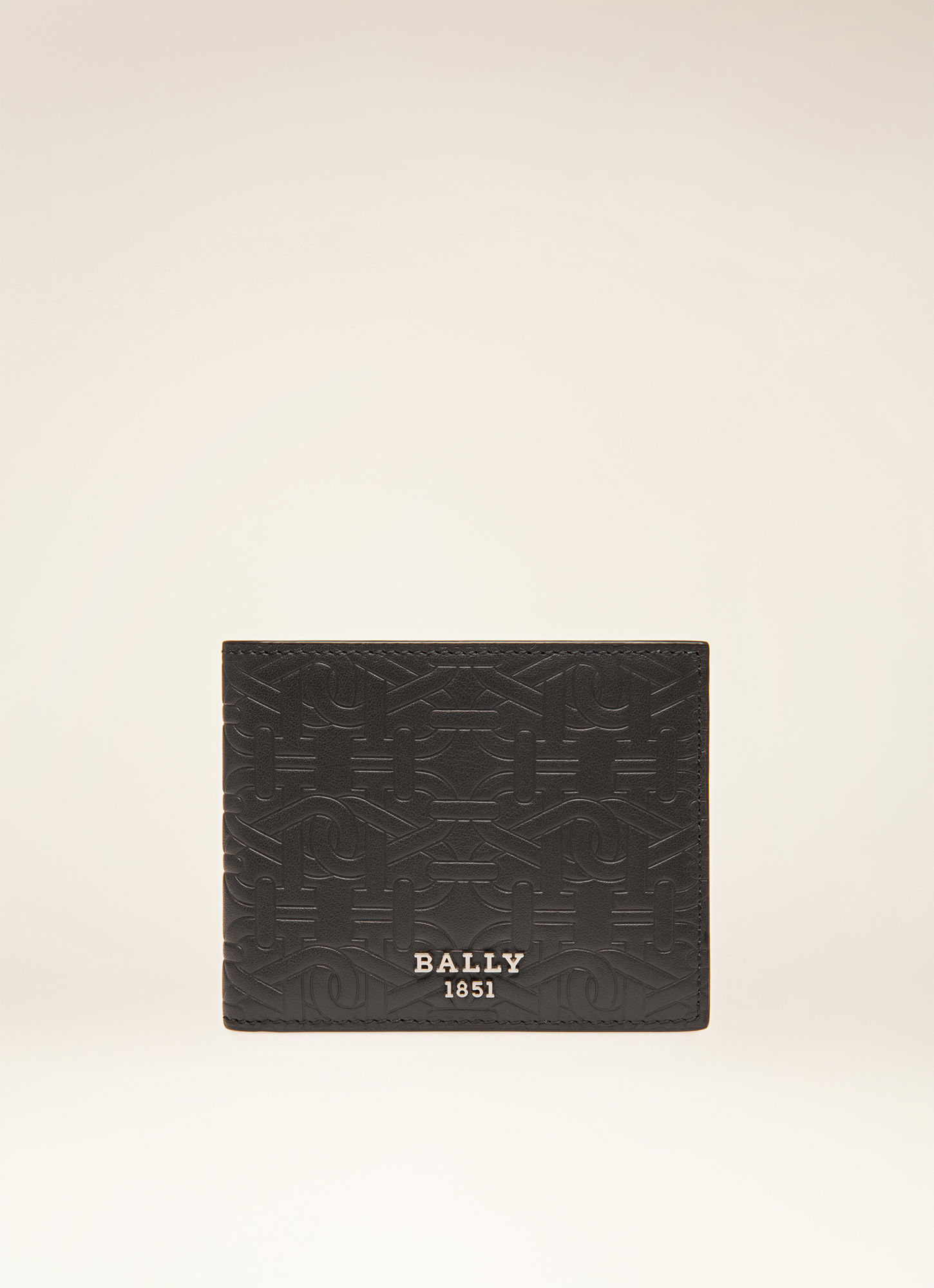 Bevye Leather Wallet In Black