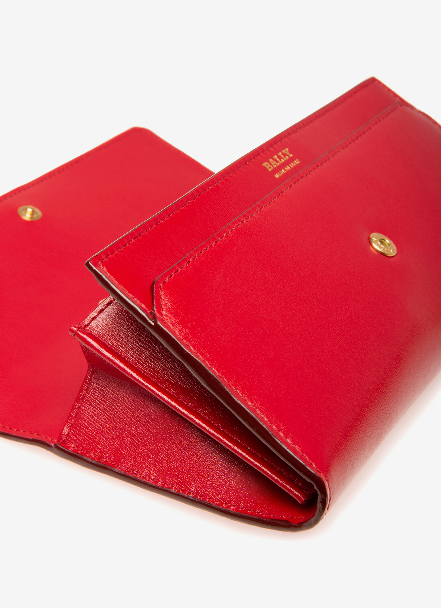 Linney Leather Continental Wallet In Red