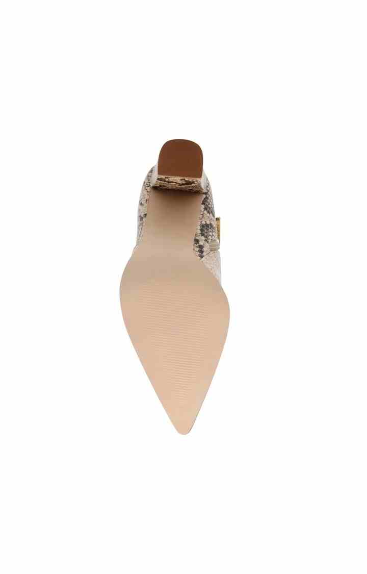Negotiate Brown Boots