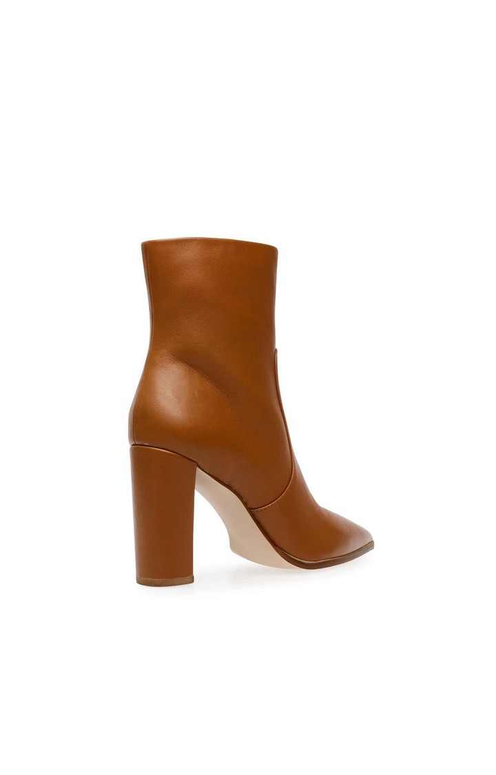Negotiate Brown Boots