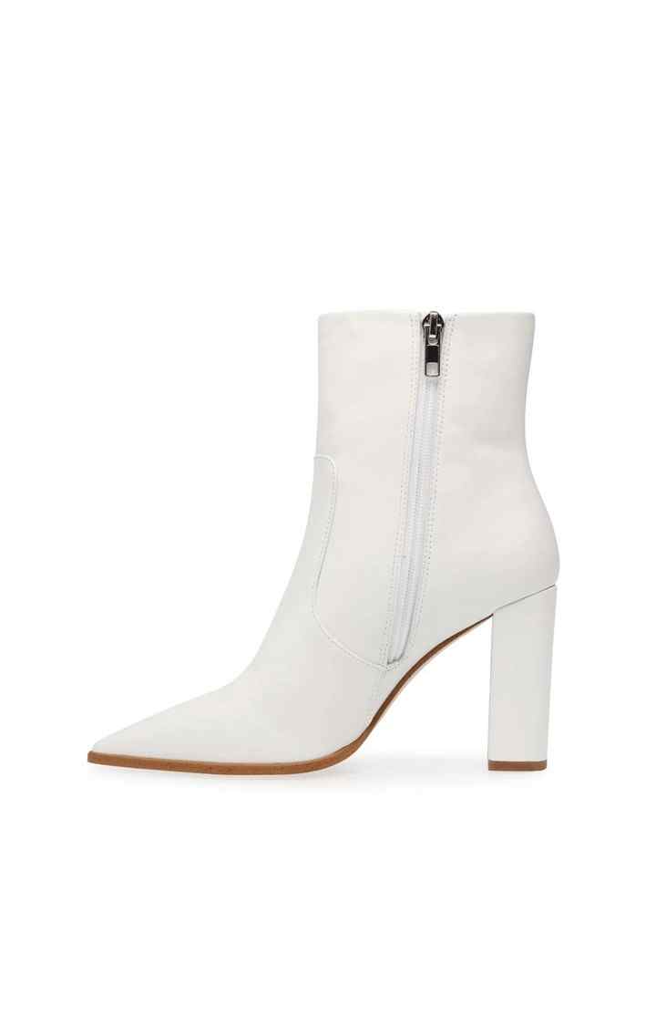 Negotiate White Boots